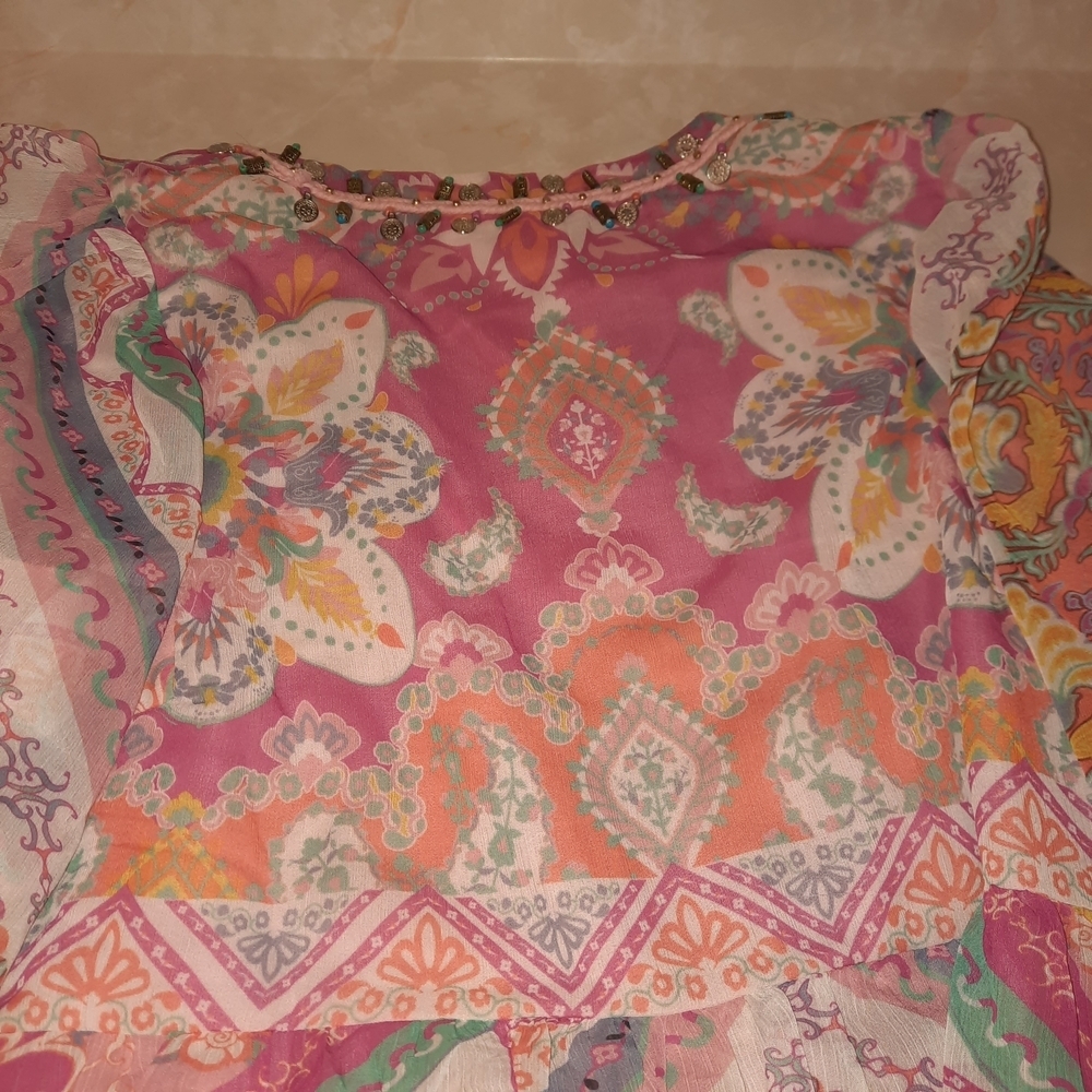 Elegant Paisley Maxi Dress - Picture 6 of 12